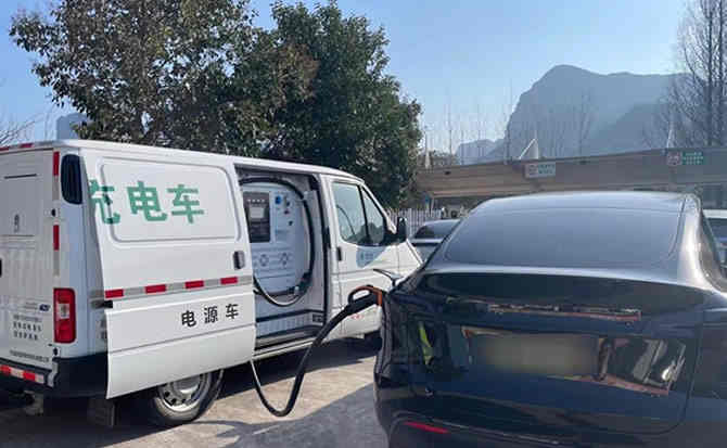 南浔区汽车搭电
